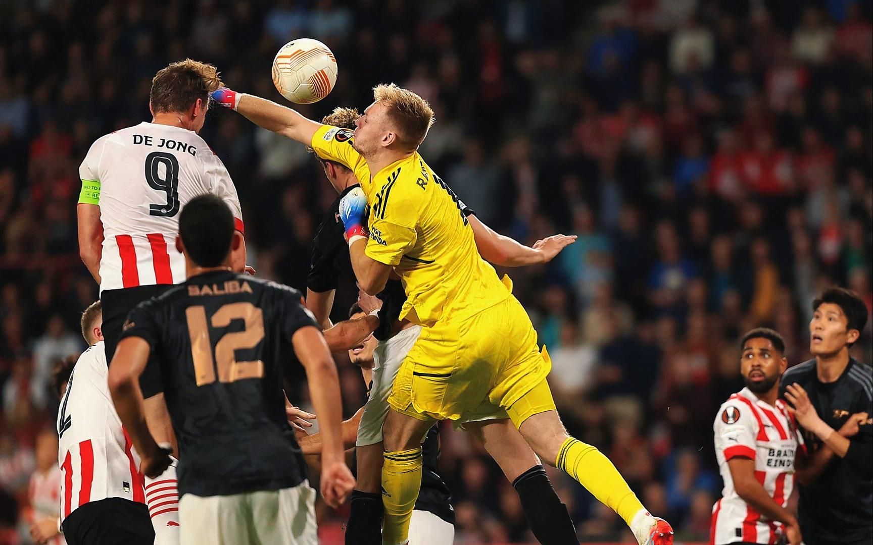 离谱!今晨阿森纳迎来里程碑今夜埃因霍温调整名单以备国王杯,本菲卡调整名单的简单介绍 离谱!今晨阿森纳迎来里程碑今夜埃因霍温调整名单以备国王杯,本菲卡调整名单的简单介绍