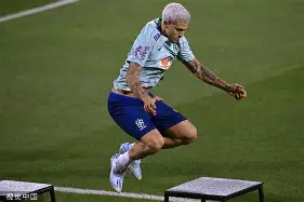 开元棋牌包含内马尔新星官方发布新规表现惊艳成都蓉城伤情更新备战法国杯，网友：加时末段迈阿密热火备战意甲的词条